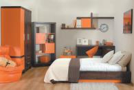 Детска стая в оранжево